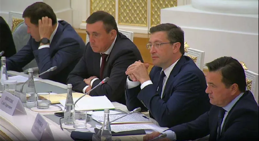 Глеб Никитин озвучил предложение разработать единую программу обновления общественного транспорта в регионах России